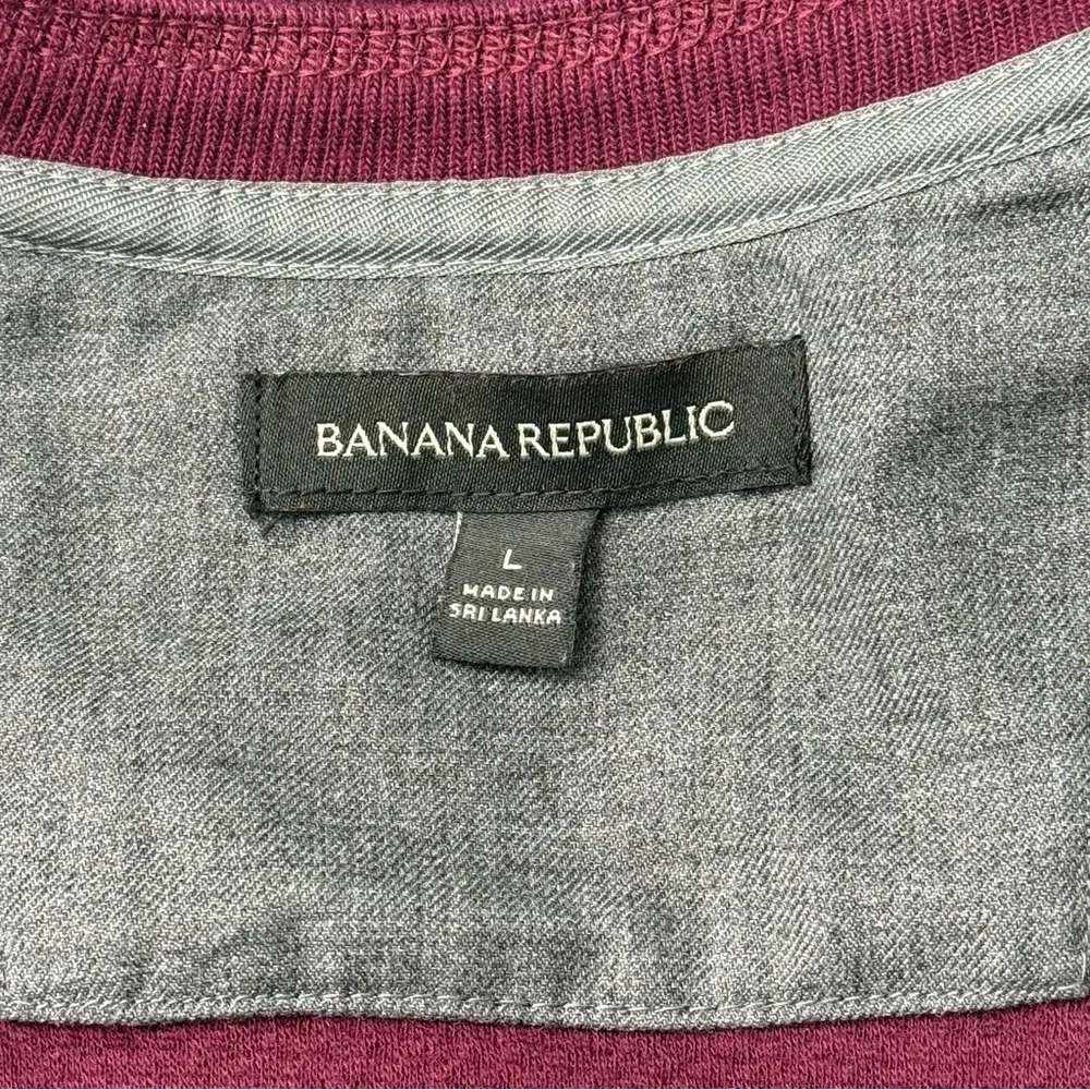 Banana Republic Men's Waffle-Knit Texture Henley Long Sleeve Shirt, Maroon, Sz L